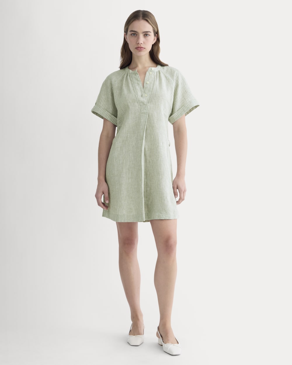 The Popover Dress In Linen | Oil Green / White
